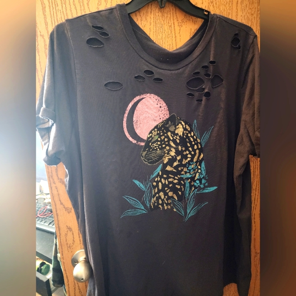 Torrid tshirt